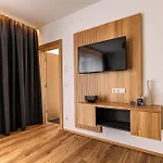 Moritz- Fine Living מלון דירות 5*