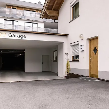 Moritz- Fine Living Nauders