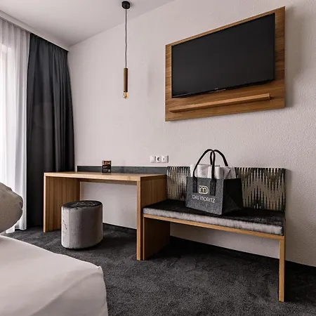 Moritz- Fine Living Ξενοδοχείο με διαμερίσματα 5*