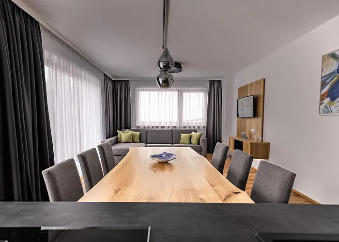 Moritz- Fine Living Apart Otel 5*