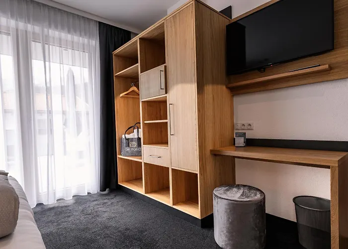 Moritz- Fine Living Nauders