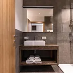 Ξενοδοχείο με διαμερίσματα Moritz- Fine Living 5*
