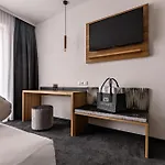 Moritz- Fine Living Ξενοδοχείο με διαμερίσματα 5*
